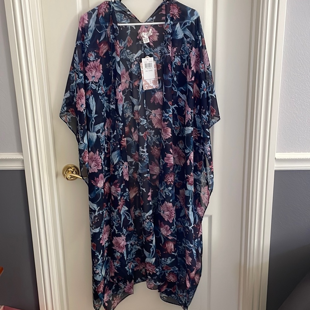 NWT Band of Gypsies open kimono navy and pink floral one size